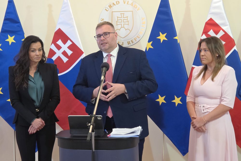 VOP stiahne podnet z ÚS k zákonu o úhrade liekov, liekovú reformu víta