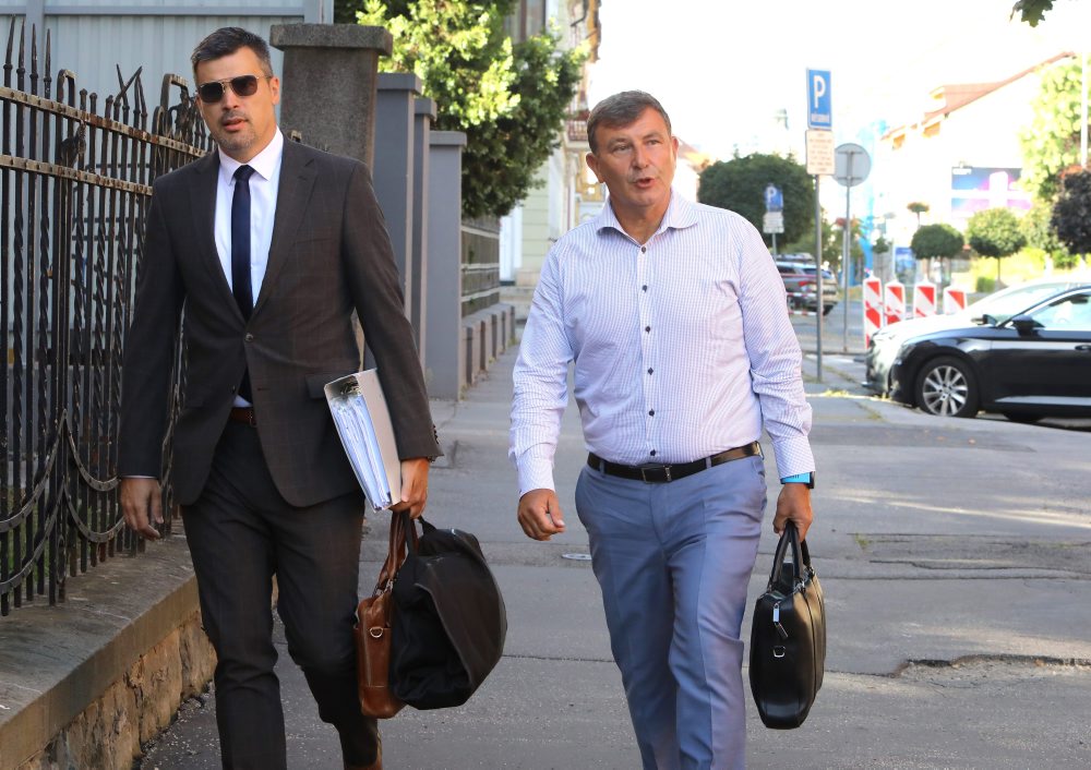 Súdny proces v kauze Očistec