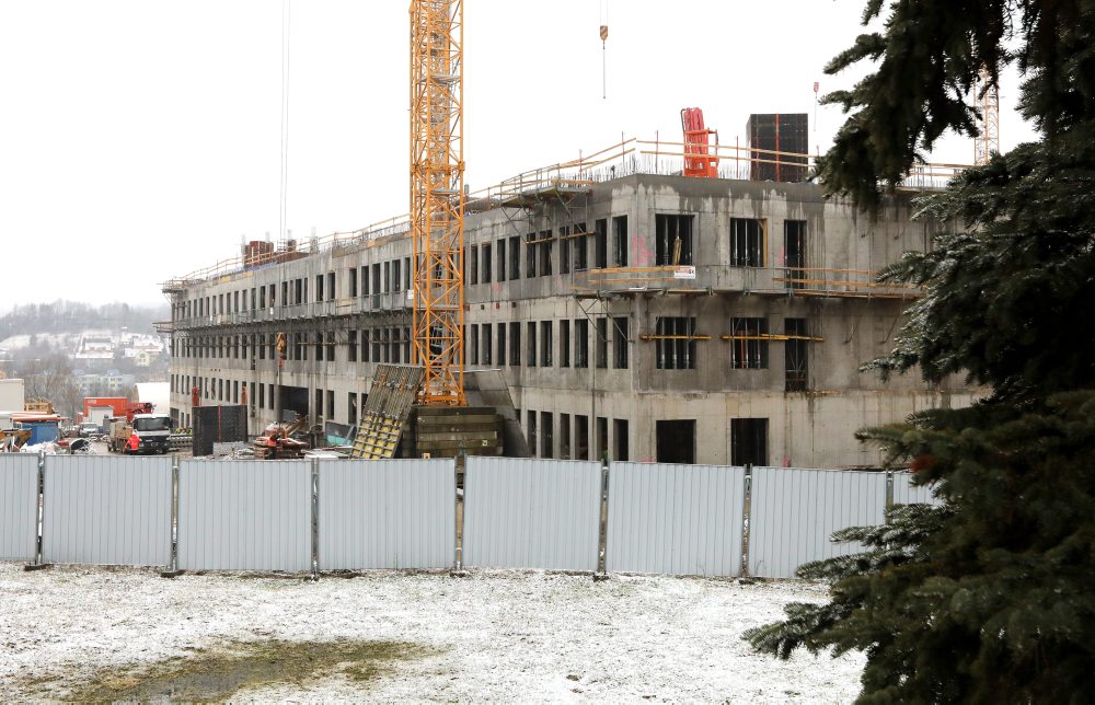 Výstavba Fakultnej nemocnice s poliklinikou F.D. Roosevelta v Banskej Bystrici