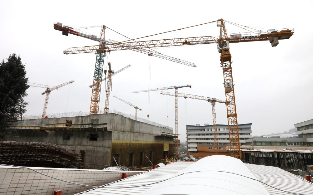 Výstavba Fakultnej nemocnice s poliklinikou F.D. Roosevelta v Banskej Bystrici