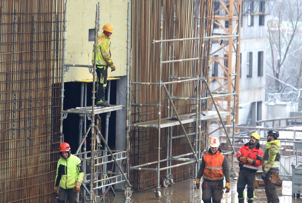 Výstavba Fakultnej nemocnice s poliklinikou F.D. Roosevelta v Banskej Bystrici