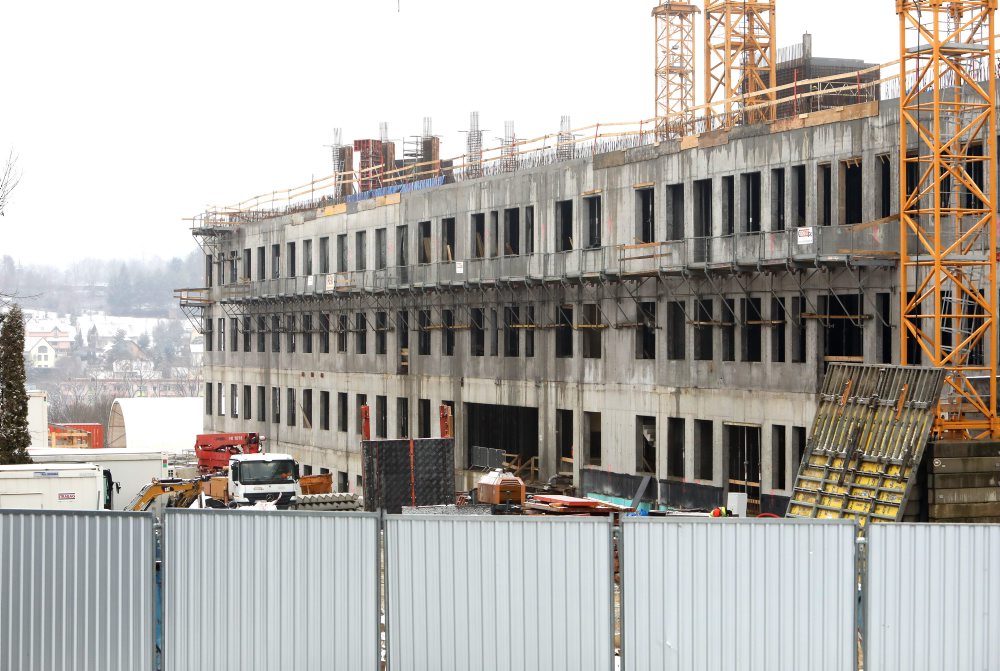 Výstavba Fakultnej nemocnice s poliklinikou F.D. Roosevelta v Banskej Bystrici