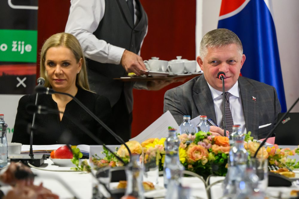 123. schôdza vlády SR na výjazdovom rokovaní v Petržalke