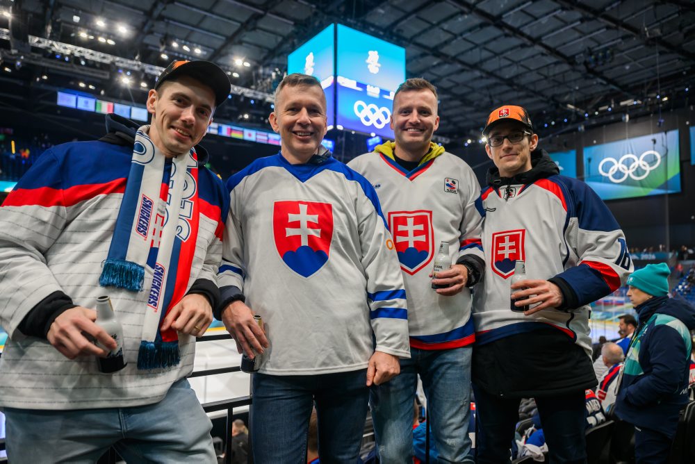 Fanúšikovia pred zápasom Švédsko - Slovensko 