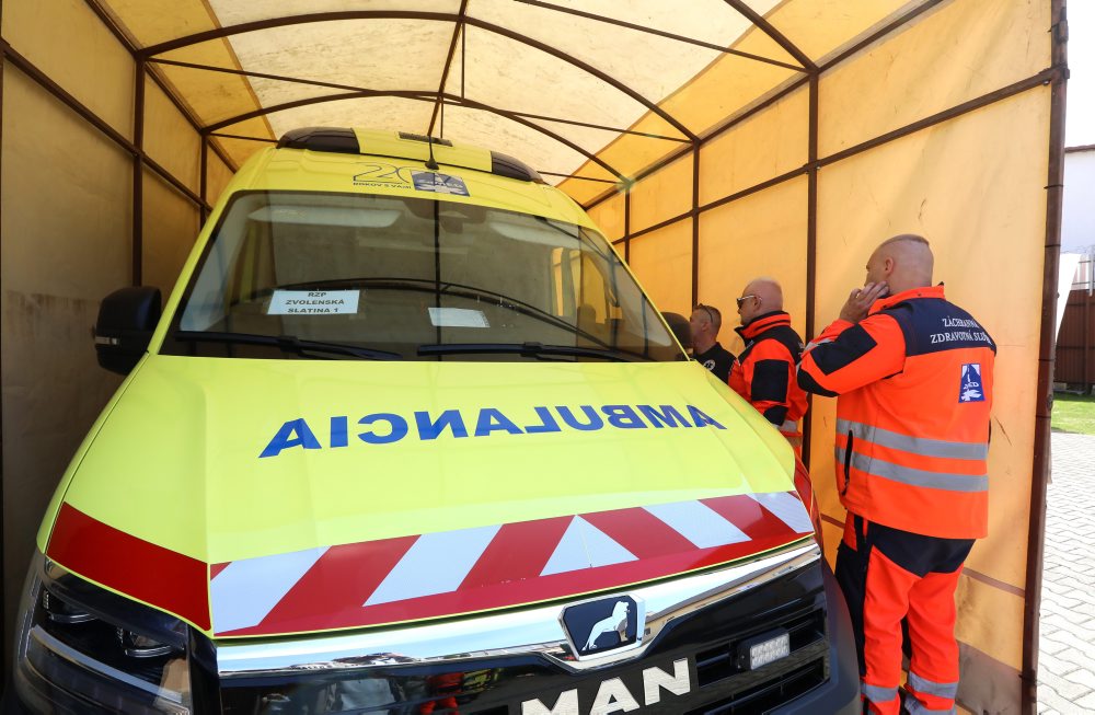 Otvorenie novej stanice ZZS vo Zvolenskej Slatine
