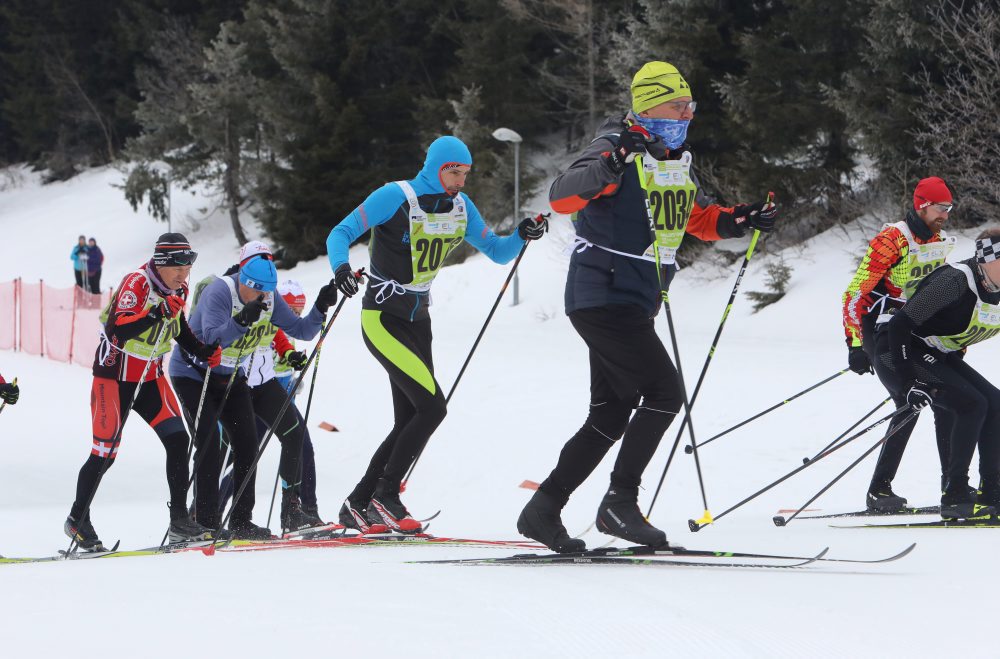 53. ročník vytrvalostných pretekov 30 km klasicky v behu na lyžiach Biela stopa