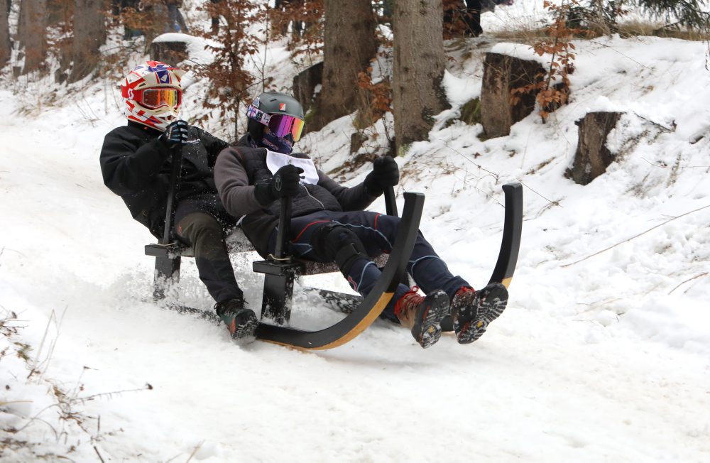 Krnohové preteky v obci Valaská