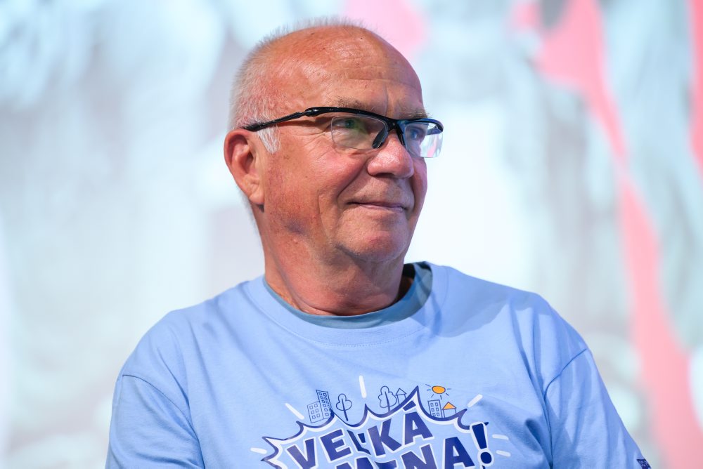 Tlačová konferencia Slovenského olympijského a športového výboru a Združenia miest a obcí Slovenska k Národnému týždňu športu, pohybových aktivít a zdravého životného štýlu - Slovensko v pohybe
