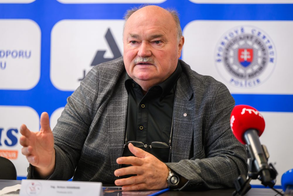 Tlačová konferencia s Tatianou Kukuľkovou po ME v stolnom tenise
