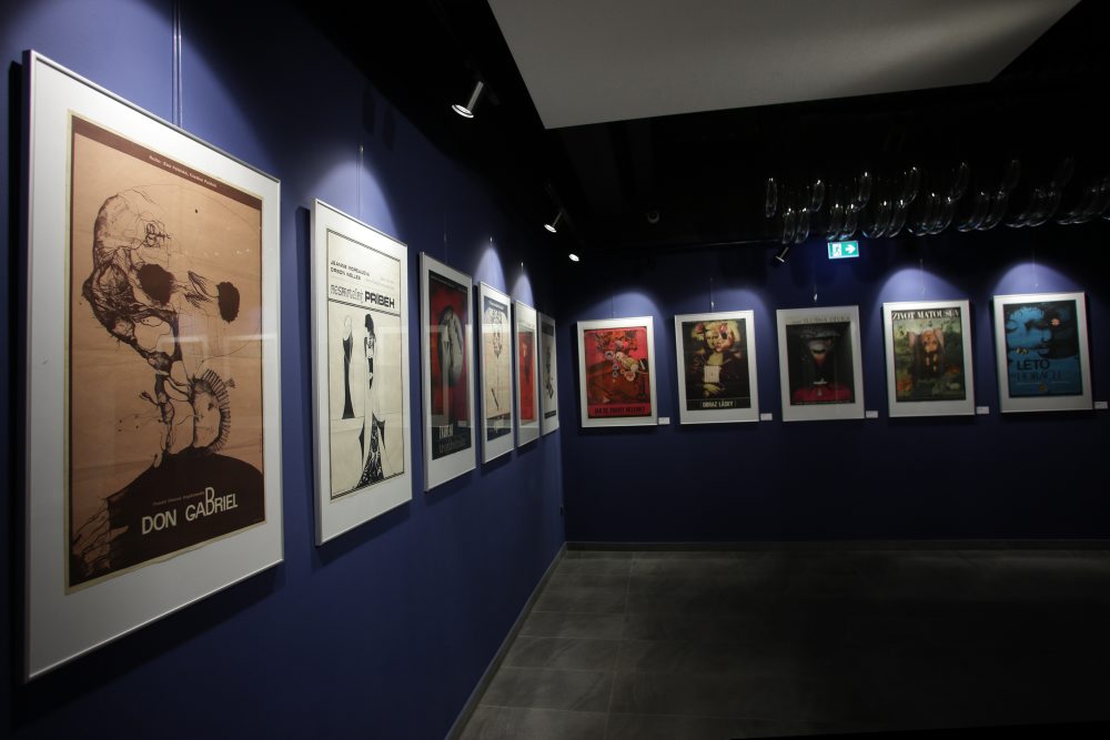 Výstava divadelného a filmového výtvarníka Josefa Vyleťala v Bratislave