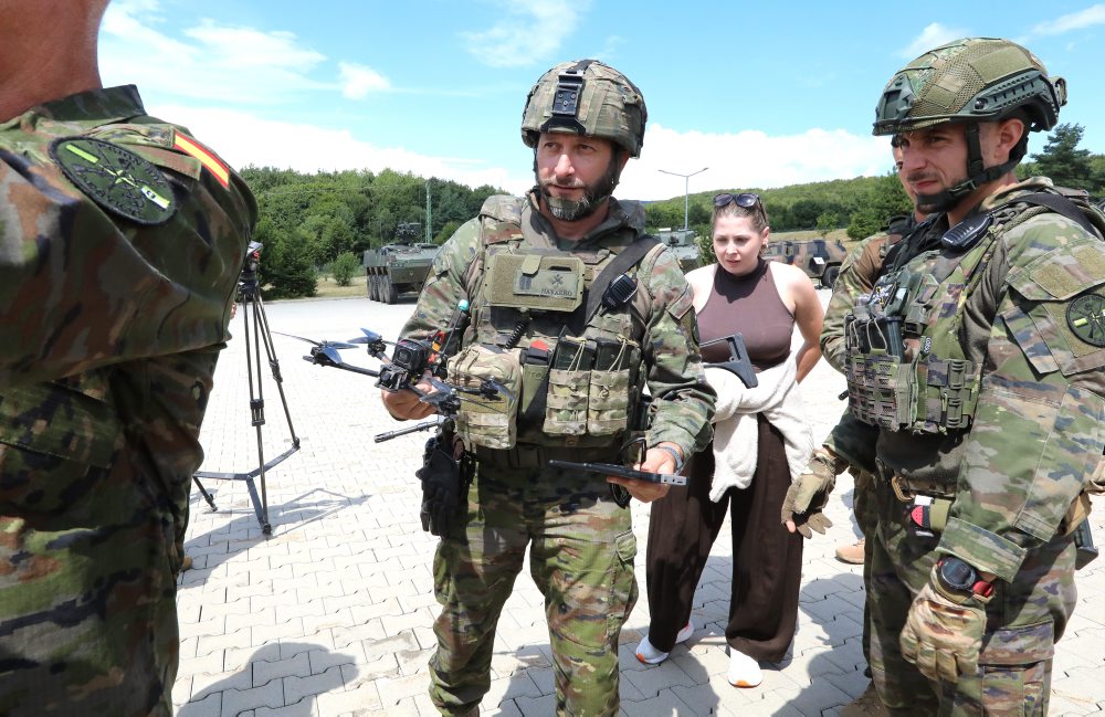 Mnohonárodná brigáda NATO na Slovensku - Informačný deň na Lešti