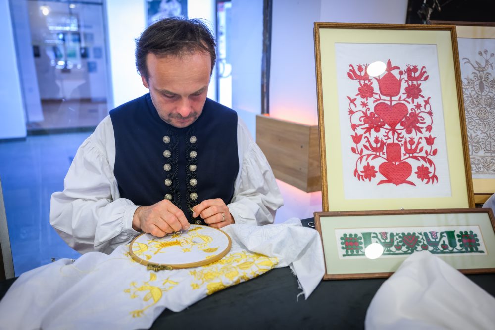 Vyhlásenie zápisov nových prvkov do Reprezentatívneho zoznamu nehmotného kultúrneho dedičstva Slovenska