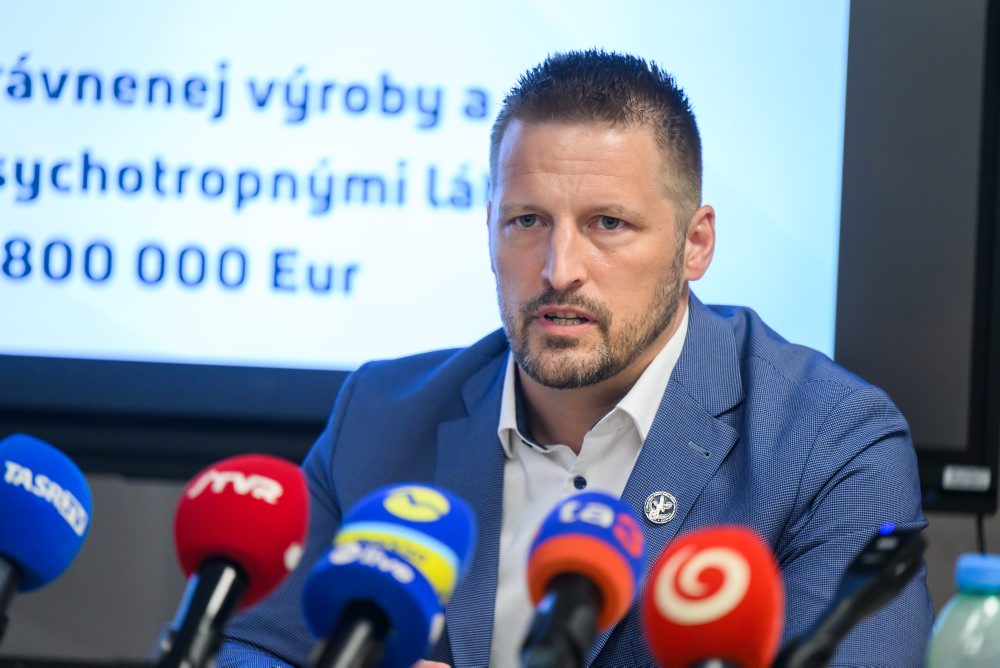 Polícia v rámci akcie Urus zadržala už 13 osôb, obvinila deväť