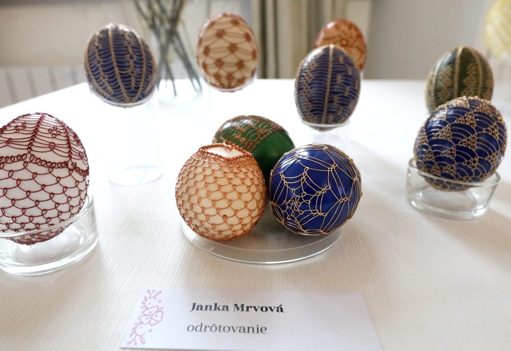 Výstava To vajíčko maľovanô v Banskej Bystrici