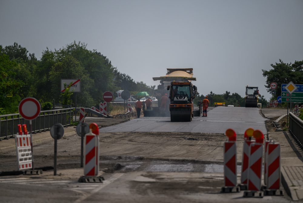 Dočasná uzávera vetiev diaľničnej križovatky Malacky na D2