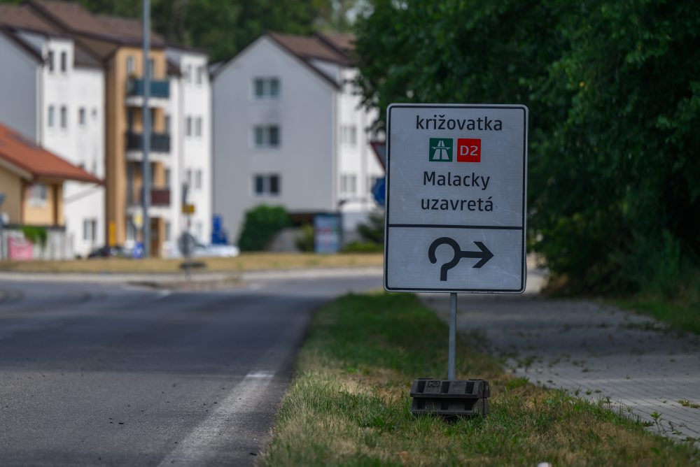 Dočasná uzávera vetiev diaľničnej križovatky Malacky na D2