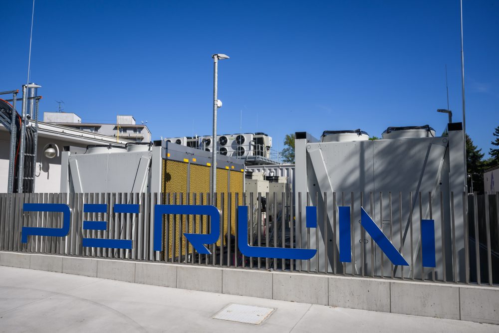 Spusteniu superpočítača Perun v Slovenskej akadémii vied (SAV) 