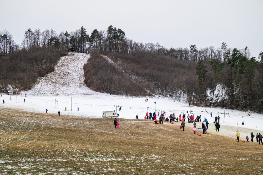Prázdninová lyžovačka v Slánskych vrchoch