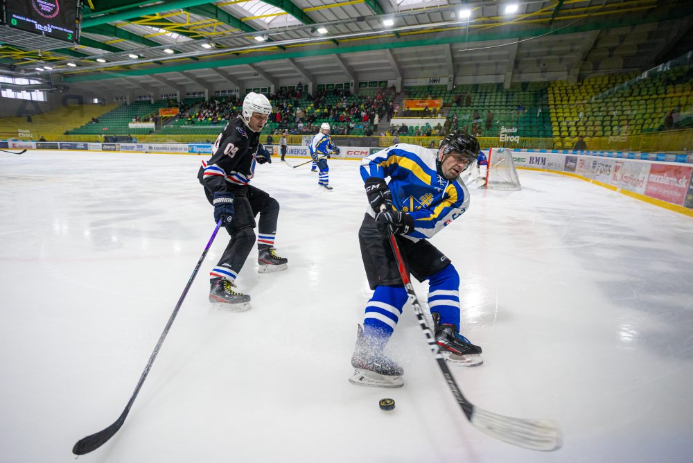 10. ročník charitatívneho hokejového turnaja kňazov a rehoľníkov v Žiline
