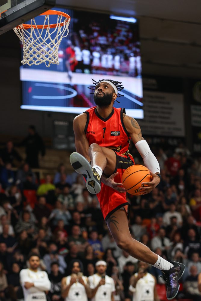 Zápas hviezd Tipos SBL v Prievidzi