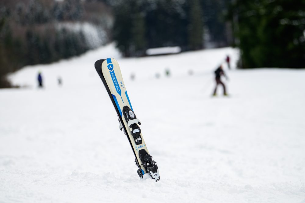 Lyžovanie v lyžiarskom stredisku v Drienici 