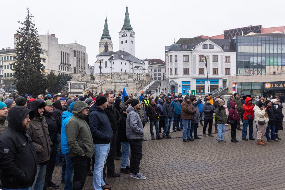 Štrajk odborárov KIA v Žiline