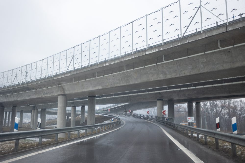 Tunel Višňové - diaľničný úsek D1 Lietavská Lúčka - Dubná Skala