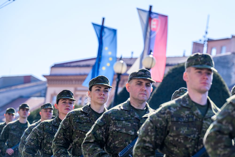 Vojenská prísaha nových vojenských profesionálov v Prešove