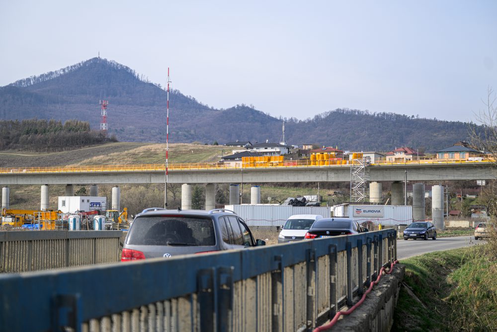 Výstavba rýchlostnej cesty R4 pri Prešove