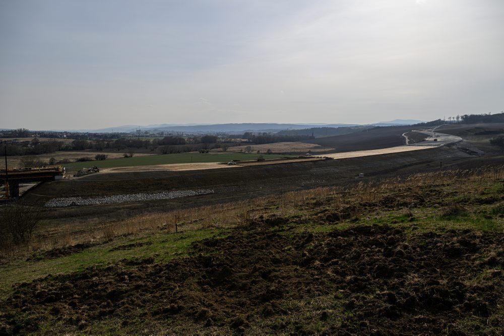 Výstavba rýchlostnej cesty R4 pri Prešove