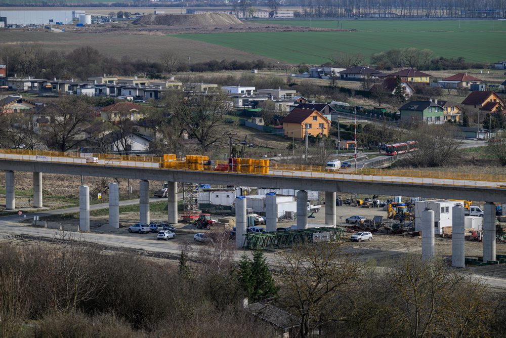Výstavba rýchlostnej cesty R4 pri Prešove