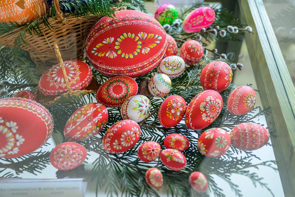 Výstava regionálnych kraslíc v Múzeu ukrajinskej kultúry vo Svidníku