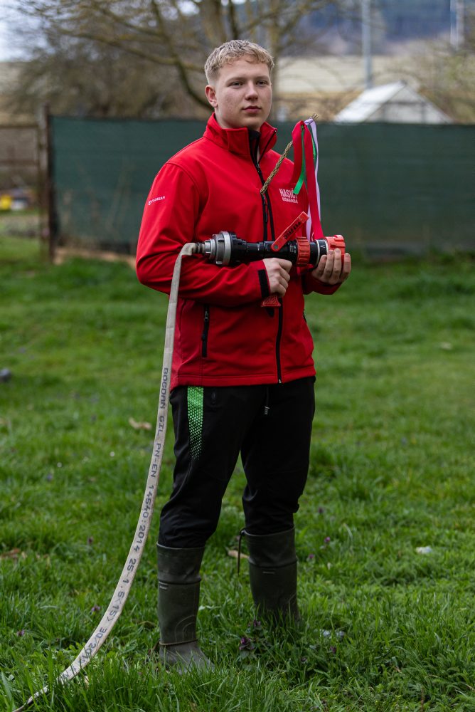 Veľkonočná oblievačka so šibačkou s dobrovoľnými hasičmi v okrese Kysucké Nové Mesto