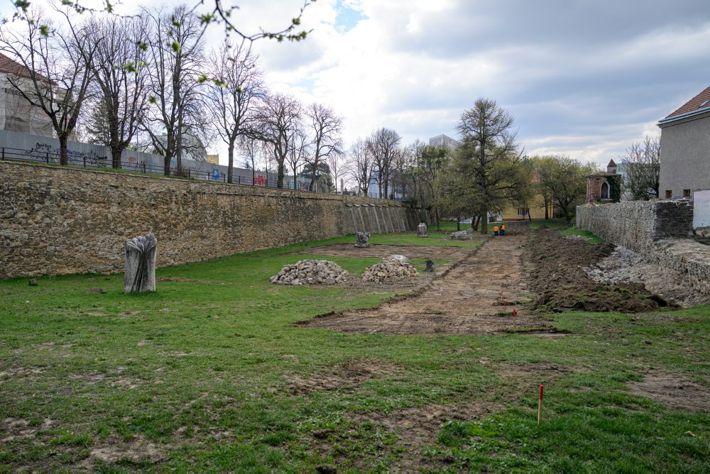 Obnova Záhrady umenia a Kmeťovho stromoradia v Prešove 