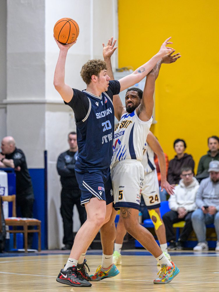 Iskra Svit - BC Slovan Bratislava