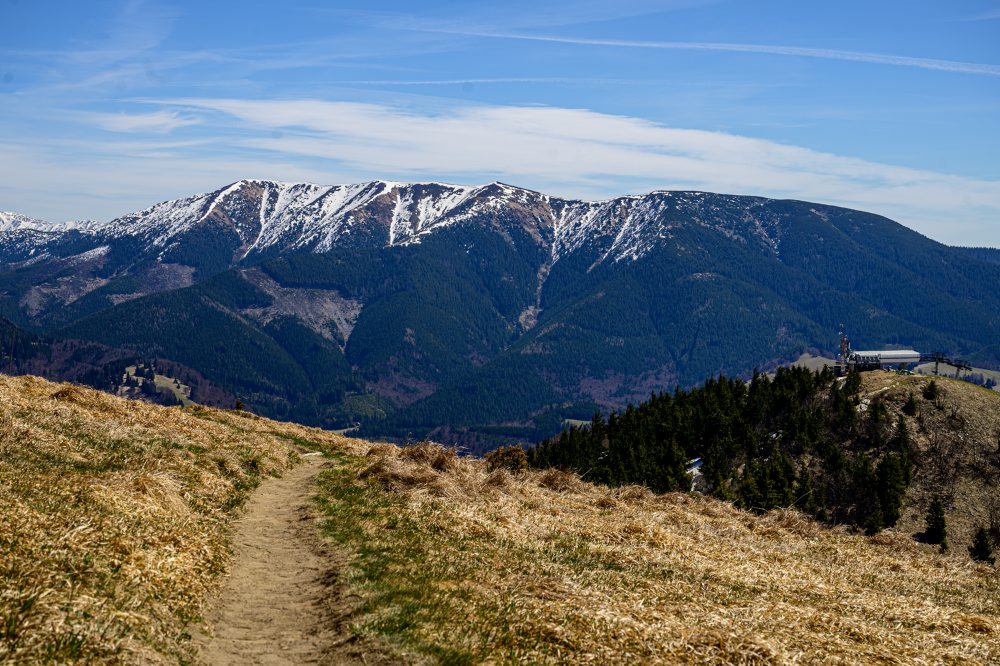 Výhľady z vrchu Zvolen vo Veľkej Fatre 