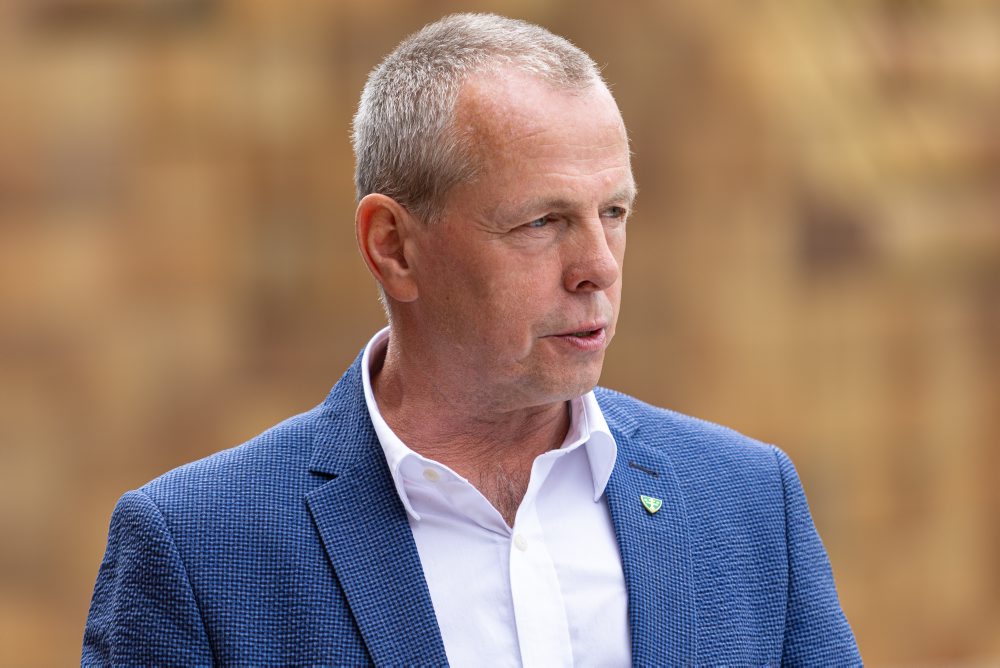Oficiálne oznámenie kandidatúry Petra Fiabáne na post primátora mesta Žilina v komunálnych voľbách 2026