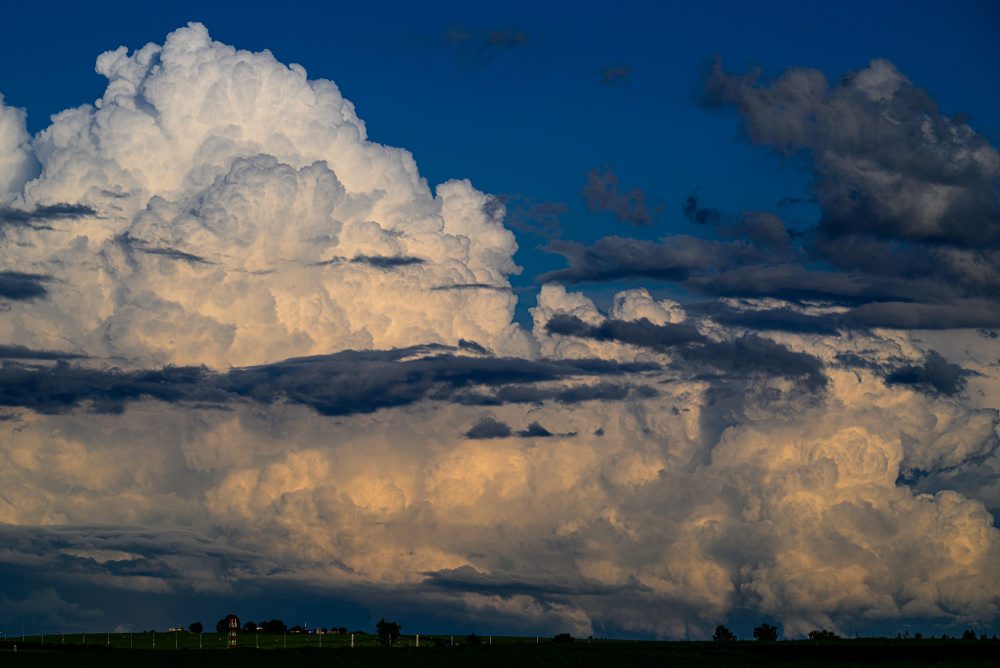 Búrkový mrak Kumulonimbus