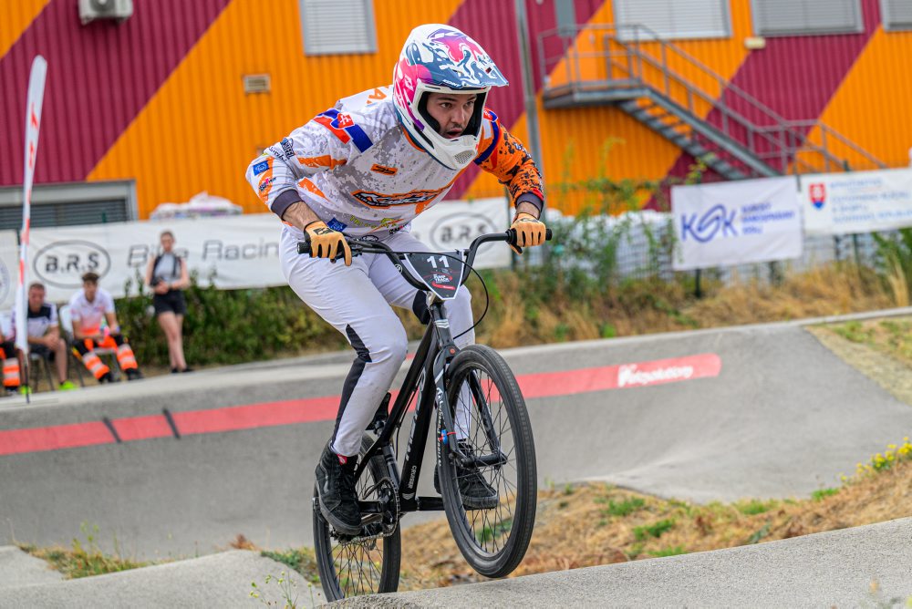 Kvalifikácia na svetový šampionát v pumptracku