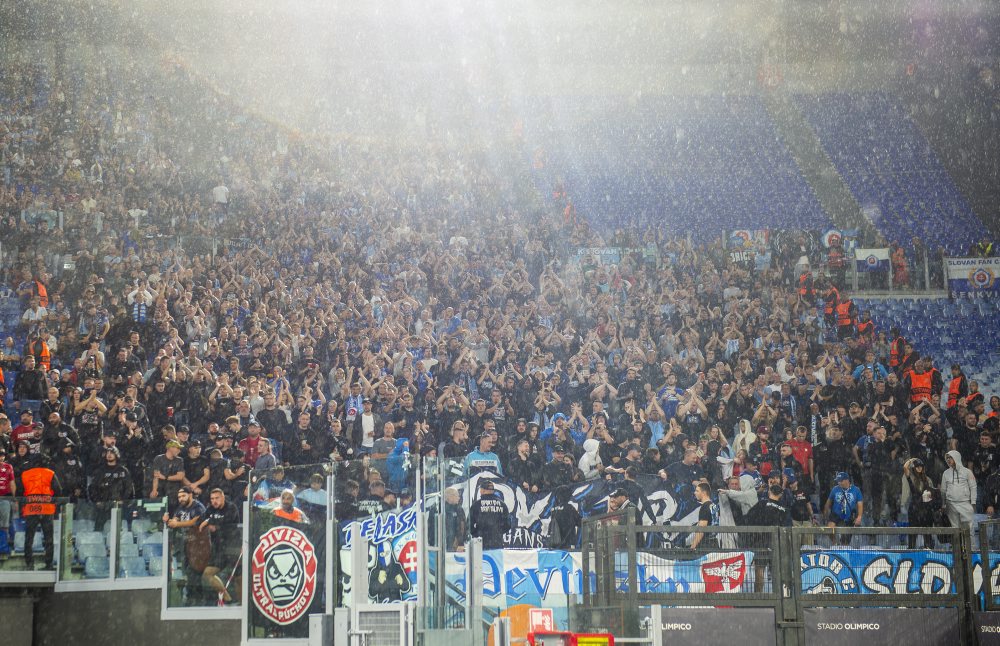 Liga majstrov vo futbale: AS Rím - ŠK Slovan Bratislava