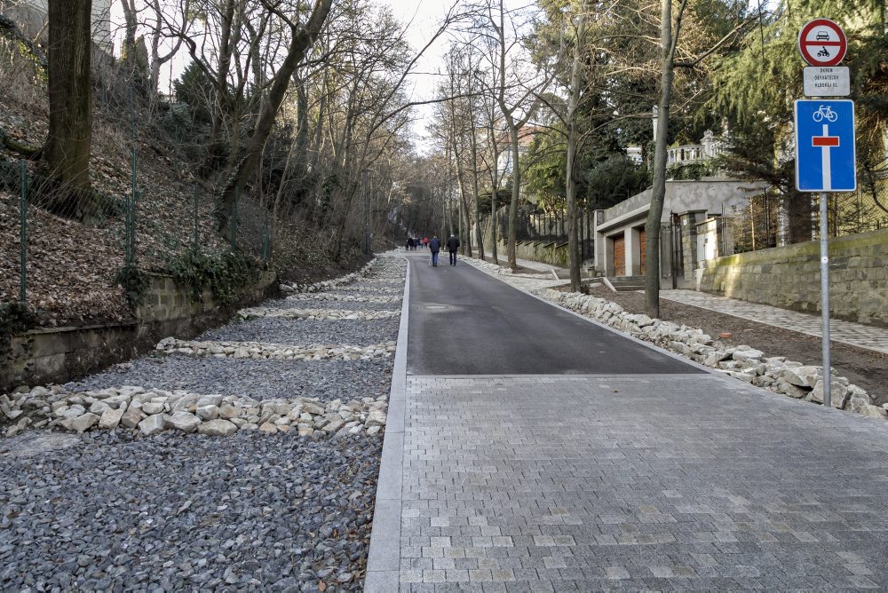 Rekonštrukcia Hlbokej cesty v bratislavskom Starom Meste