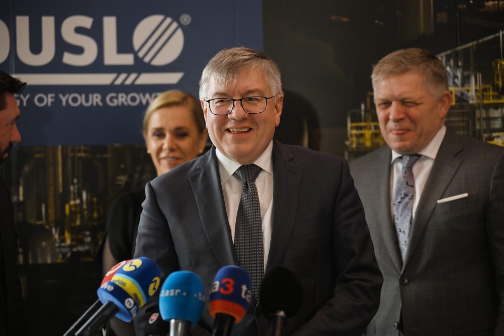 Premiér Robert Fico navštívil Duslo Šaľa