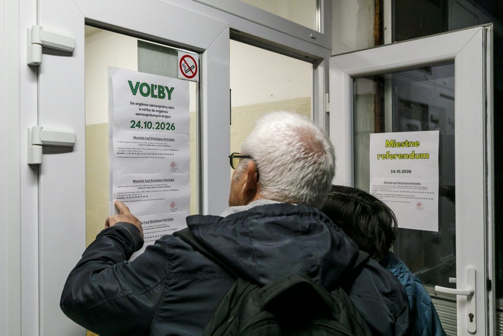 Spojené voľby a referendum v bratislavskej Petržalke