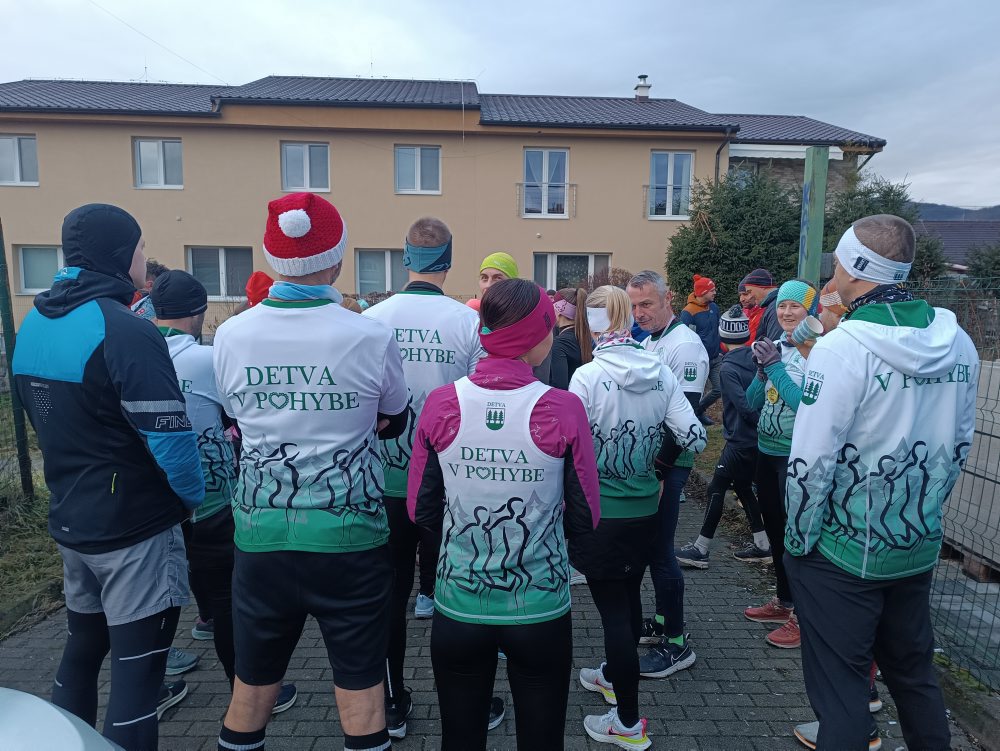 Detva: Vianočný beh cez detvianske mosty má za sebou ďalší ročník