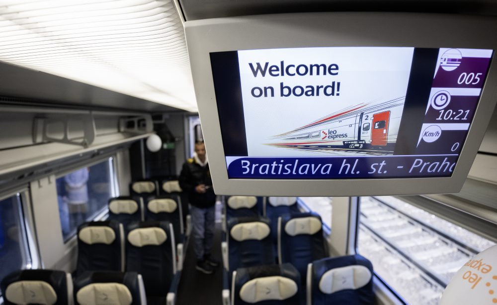 Leo Express nasadí na nové linky z Prahy do Bratislavy a Prešova upravené vlakové súpravy 