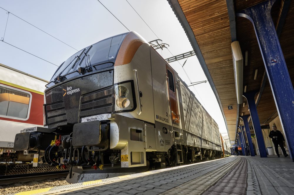 Leo Express nasadí na nové linky z Prahy do Bratislavy a Prešova upravené vlakové súpravy 