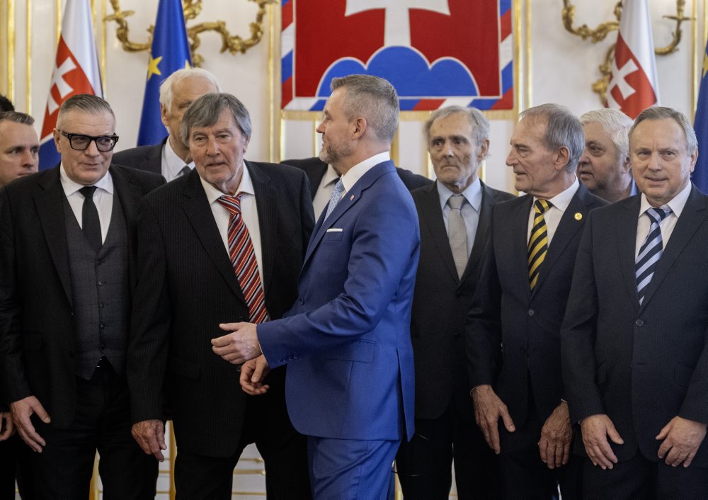 Prezident SR Peter Pellegrini prijal v Prezidentskom paláci v Bratislave majstrov Európy vo futbale z roku 1976 v Belehrade