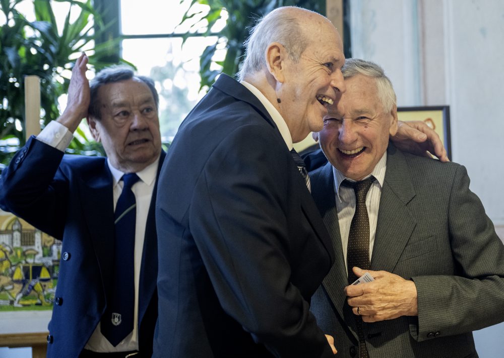 Prezident SR Peter Pellegrini prijal v Prezidentskom paláci v Bratislave majstrov Európy vo futbale z roku 1976 v Belehrade