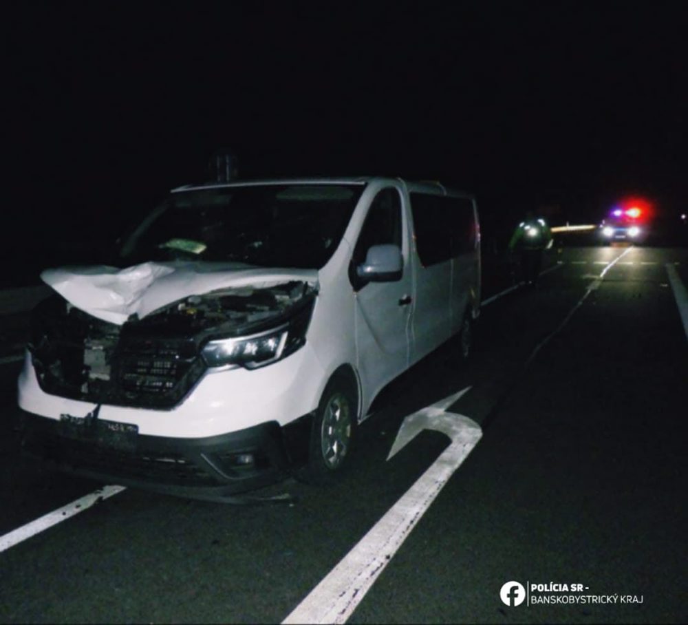 Polícia: V Nemeckej došlo k tragickej nehode, chodkyňa zraneniam podľahla