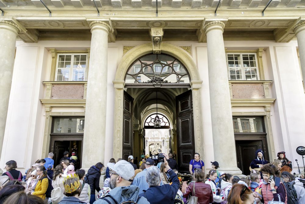 Hlavné mesto opäť symbolicky otvorilo svoje brány